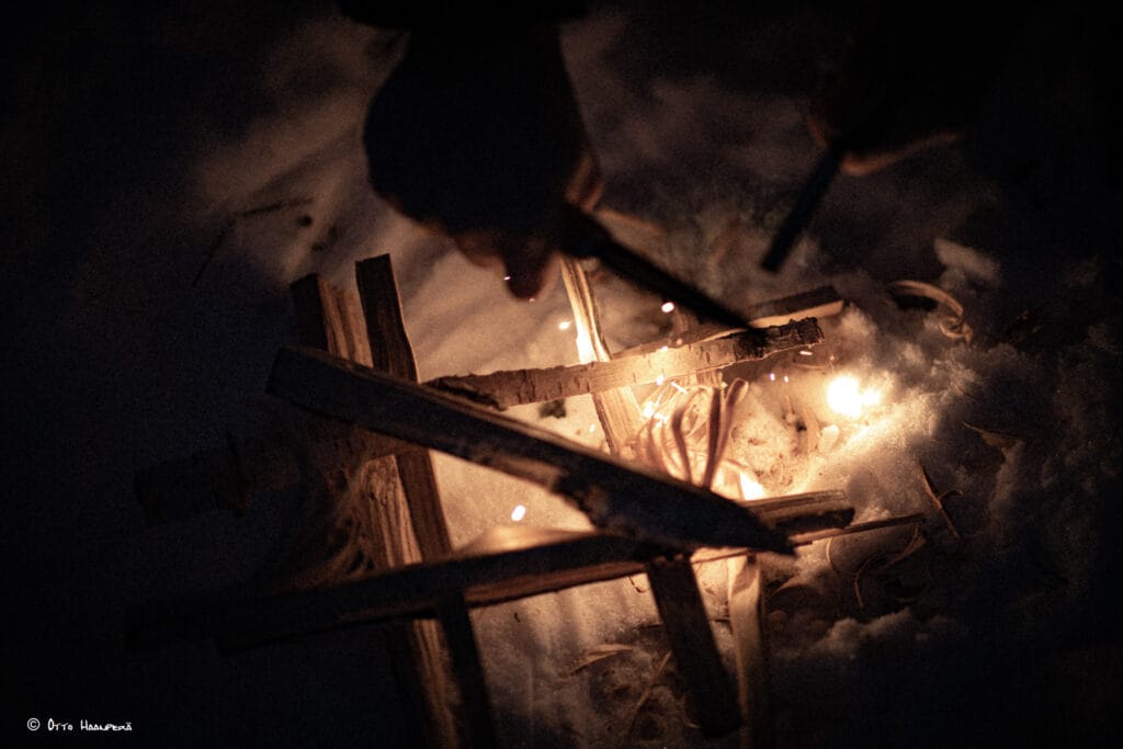 Kärpäkölli on julkaistu! - Lue lisää